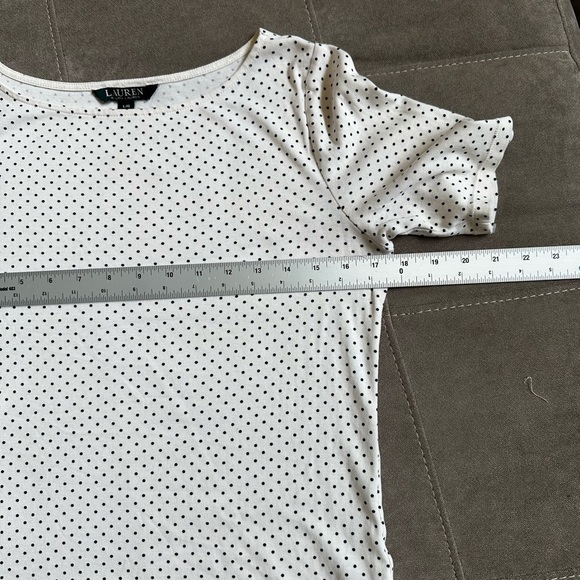 Rugby Ralph Lauren White Tee with Black Dots - Picture 6 of 8